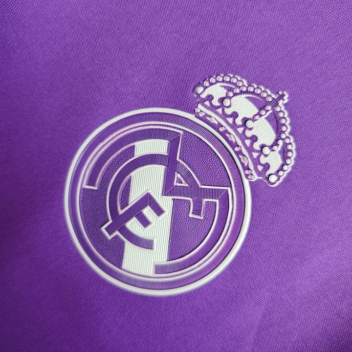 Real Madrid 2016-17 Away | Retro Jersey - Image 4