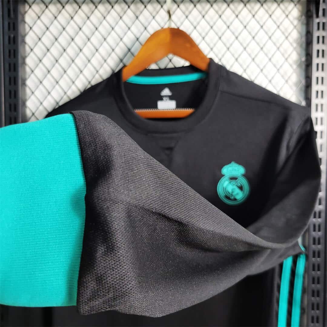 Real Madrid 2017-18 Away FS | Retro Jersey - Image 2