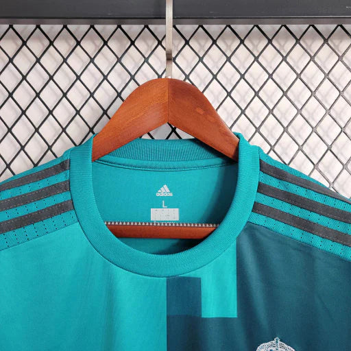 Real Madrid 2017-18 Away | Retro Jersey - Image 4