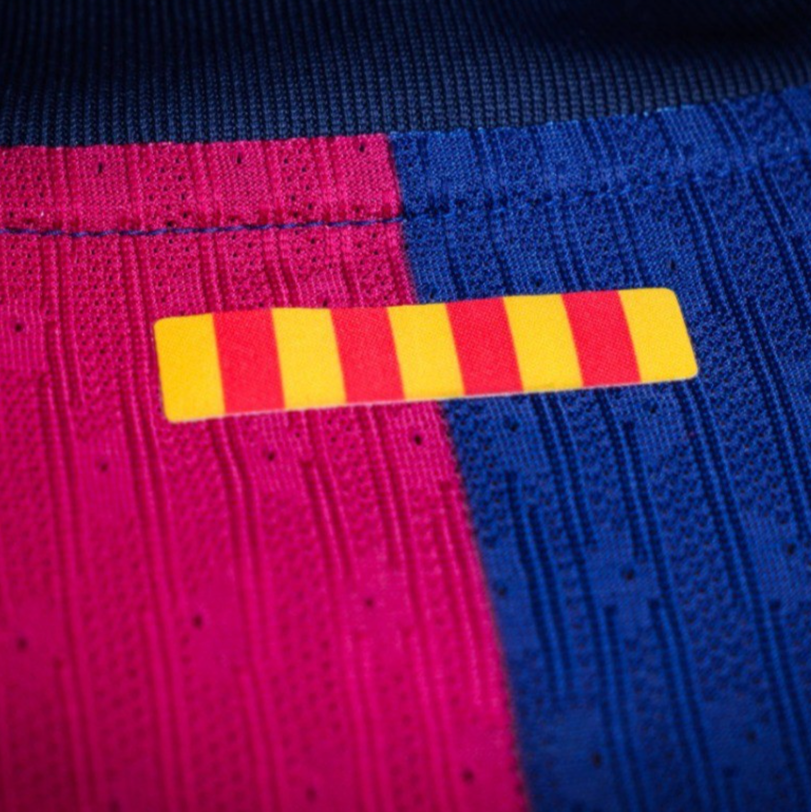 Barcelona Home 24/25 Jersey - Image 6
