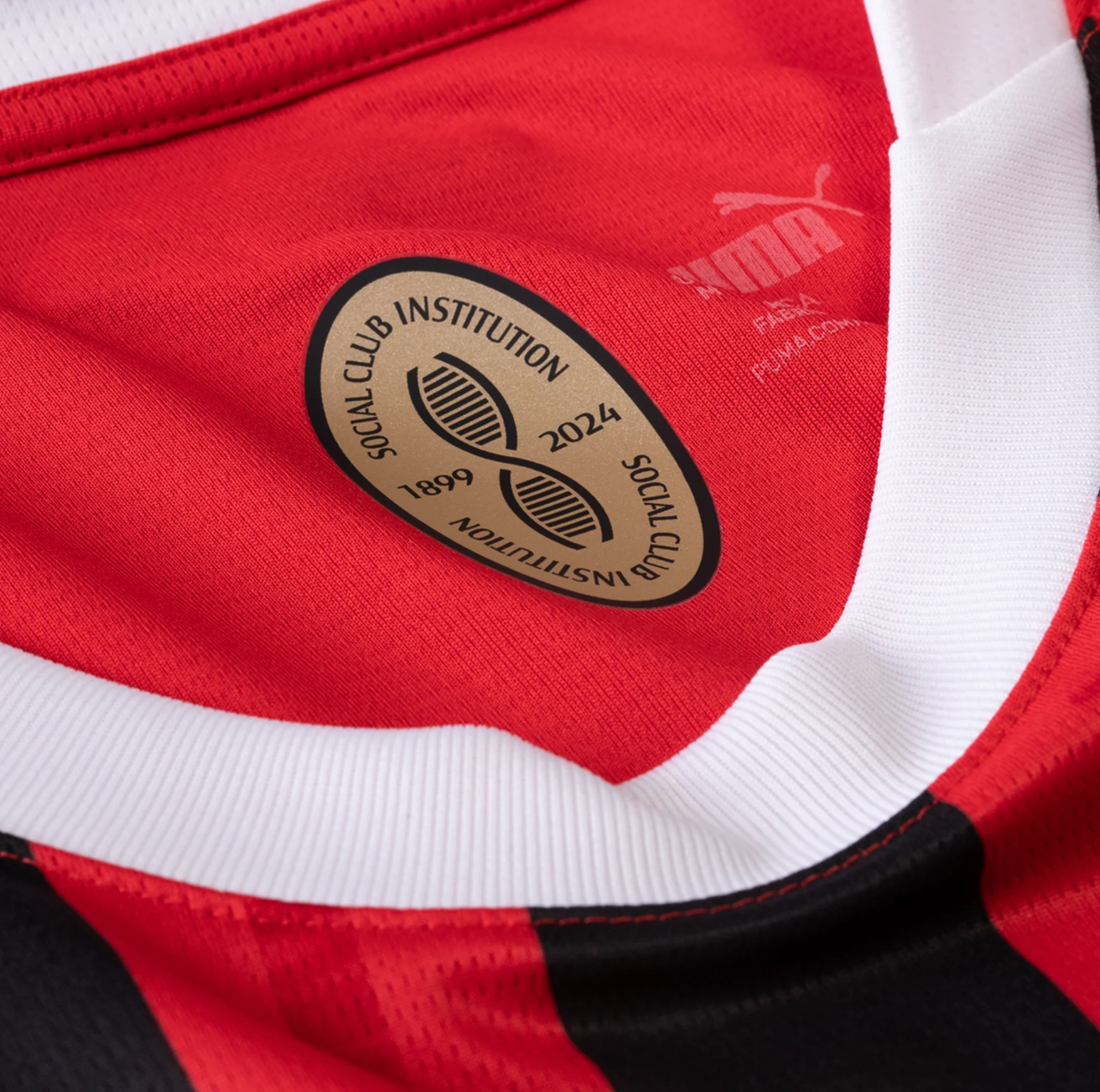 AC Milan 24/25 Home Jersey - Image 6