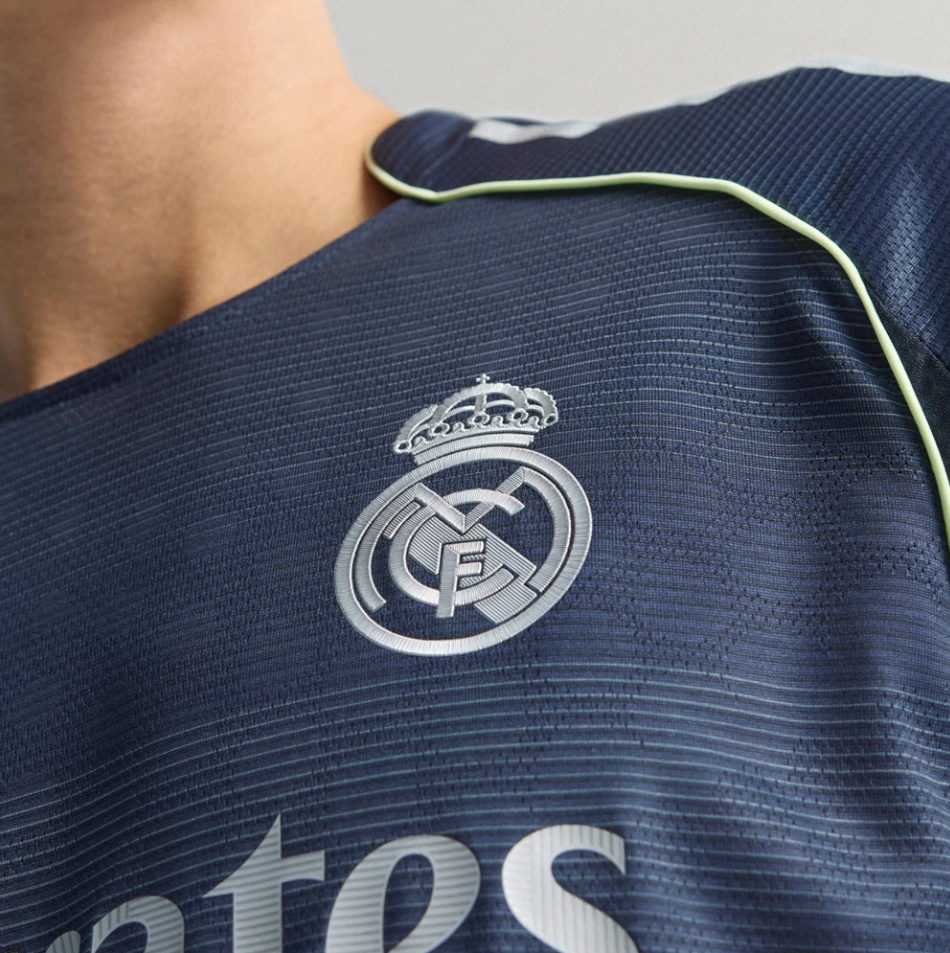 R. Madrid 25/26 Away jersey - Image 5