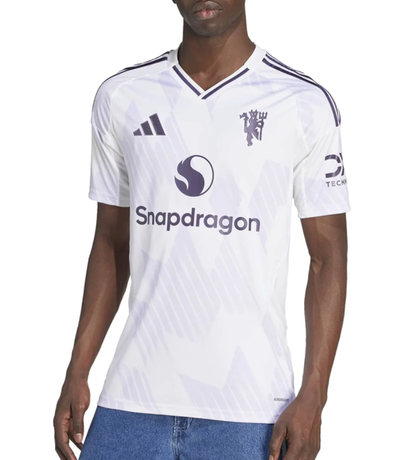 Manchester United Away 25/26 Jersey - Image 4