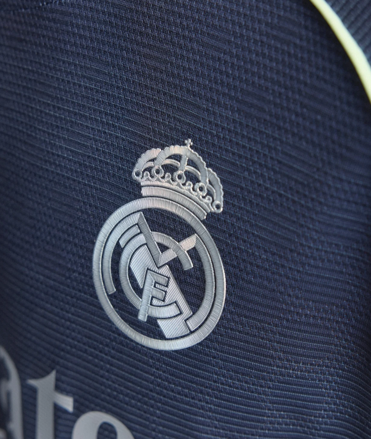 R. Madrid 25/26 Away Long sleeve - Image 4