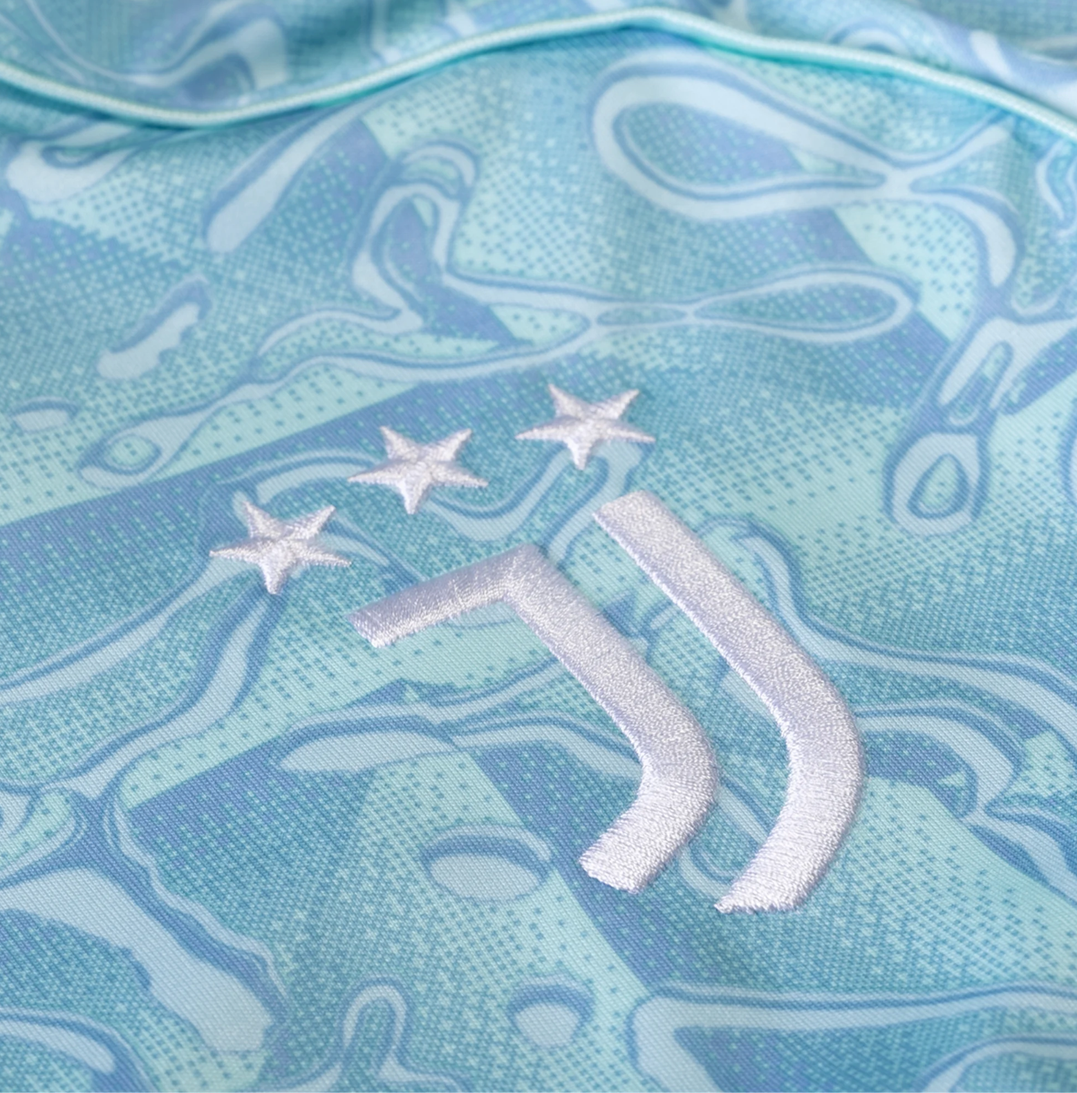 Juventus Away 25/26 Shirt - Image 4