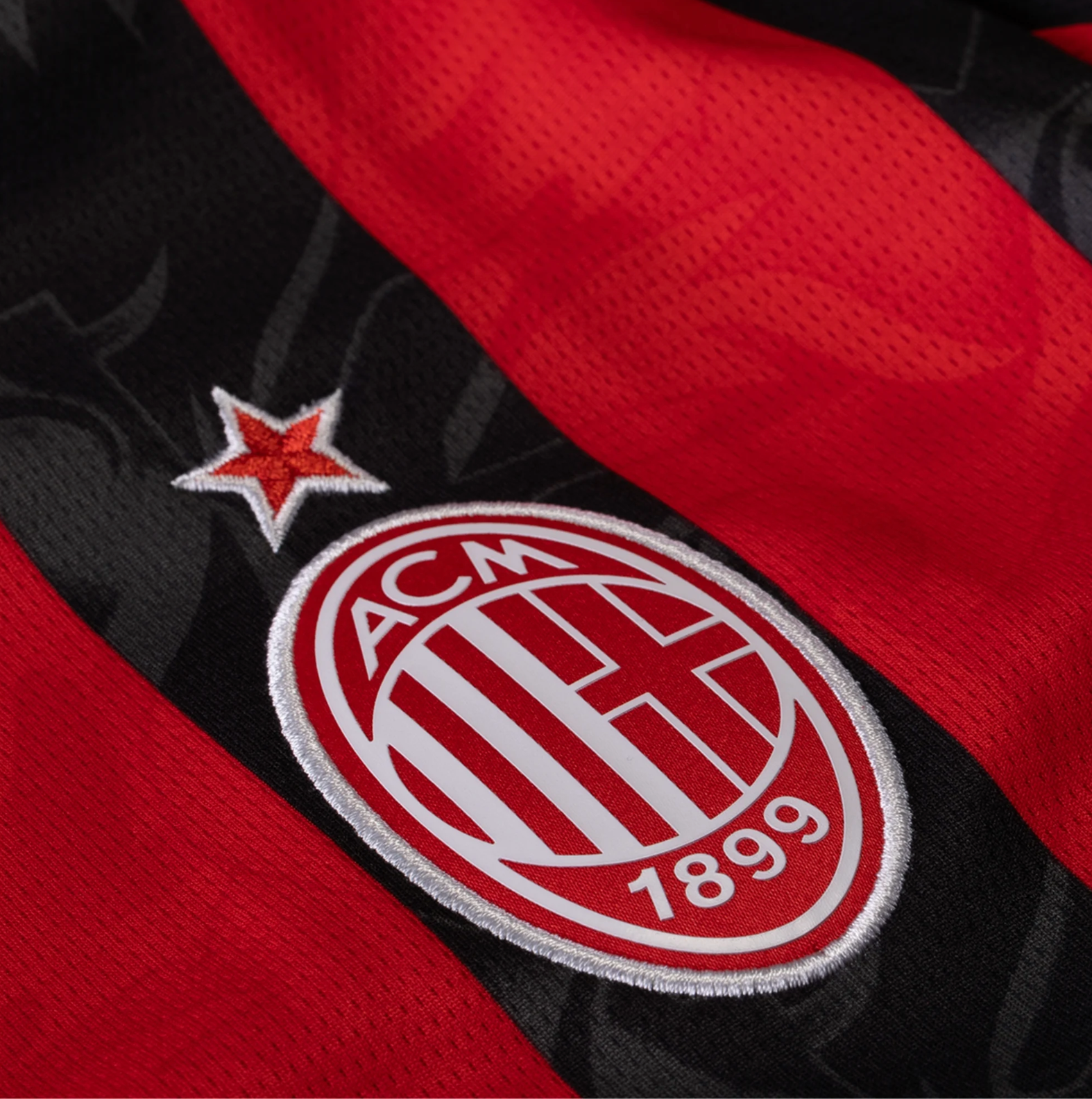 AC milan Home 25/26 Shirt - Image 4