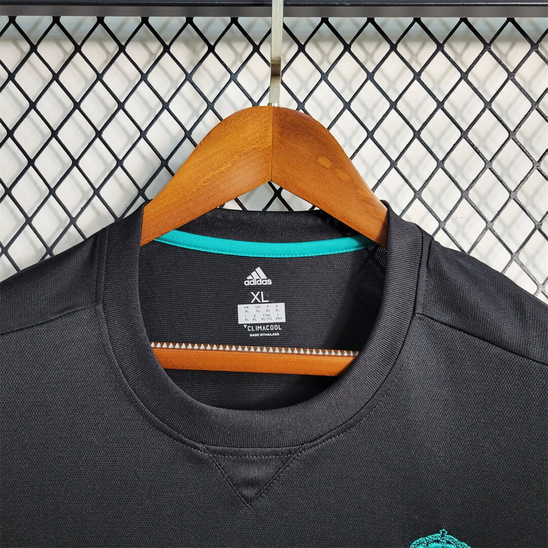 Real Madrid 2017-18 Away FS | Retro Jersey - Image 5